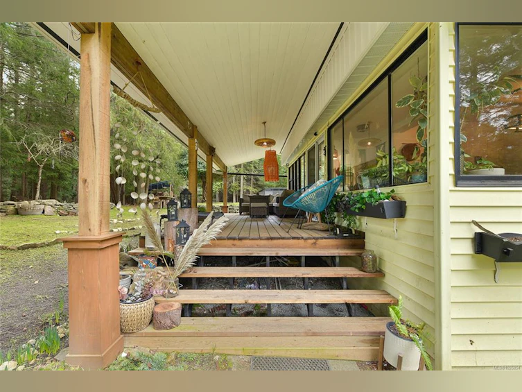 370 Campbell Bay Road, Mayne Island, BC, V0N 2J1 - 15