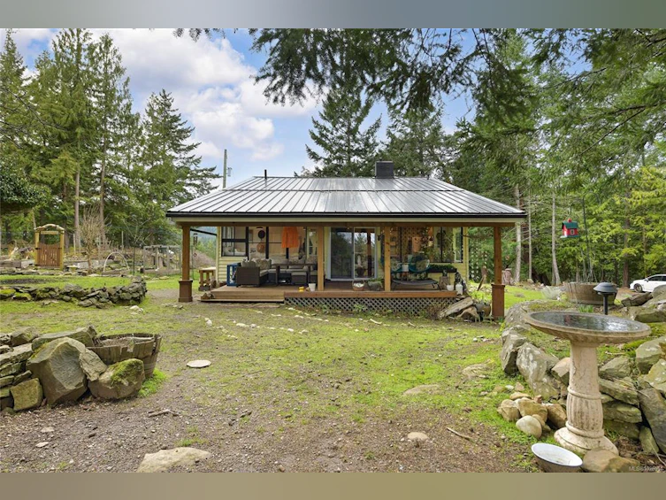 370 Campbell Bay Road, Mayne Island, BC, V0N 2J1 - 14