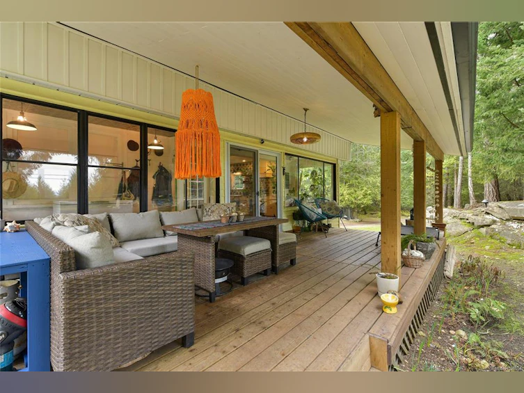 370 Campbell Bay Road, Mayne Island, BC, V0N 2J1 - 19
