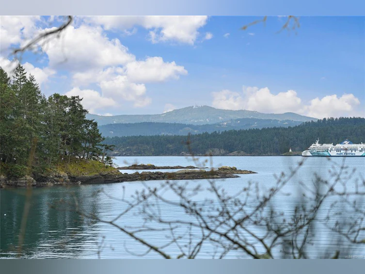 246 Leighton Lane, Mayne Island, BC, V0N 2J2 - 48