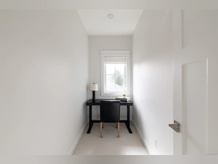 957 Maddison Street, Victoria, BC, V8S 4C6 - 23