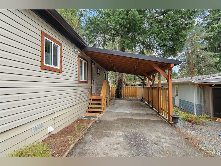 74-2500 Florence Lake Road, Langford, BC, V9B 4H2 - 2