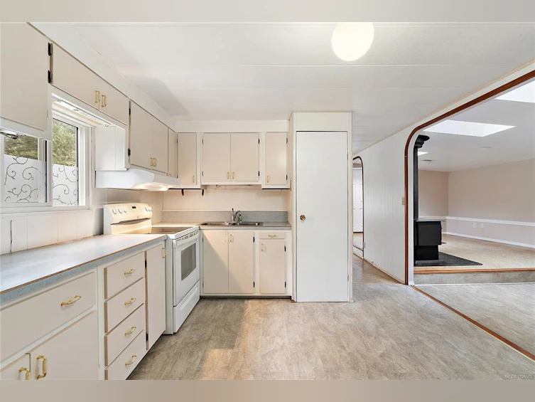 74-2500 Florence Lake Road, Langford, BC, V9B 4H2 - 6
