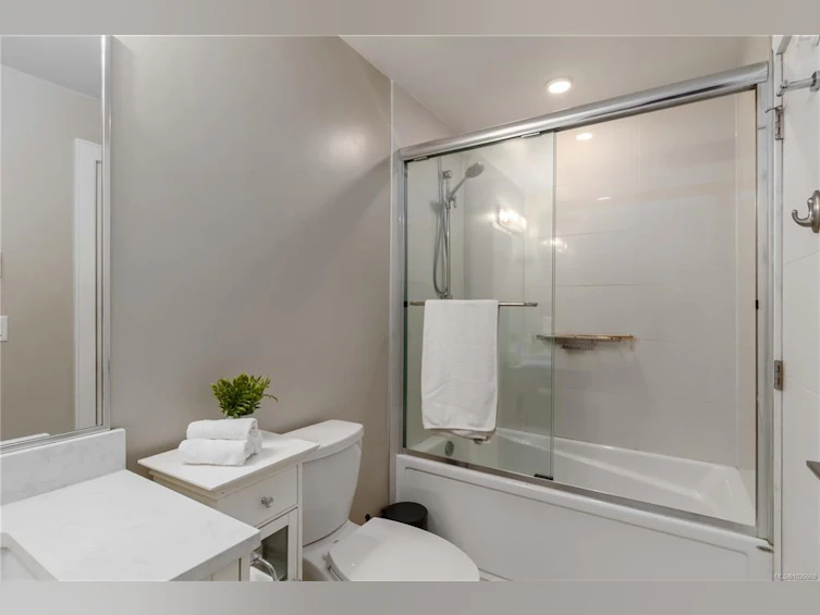 107-280 Island Highway, View Royal, BC, V9B 1G5 - 18