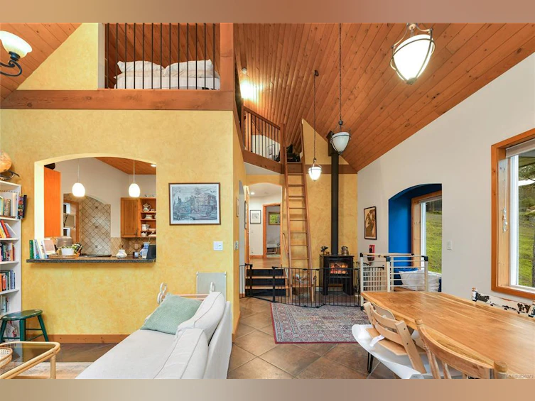 254 Mariners Way, Mayne Island, BC, V0N 2J2 - 9