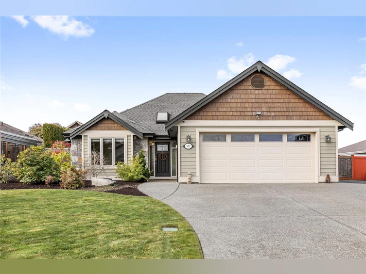 387 Kingsley Street, Parksville, BC, V9P 1H6