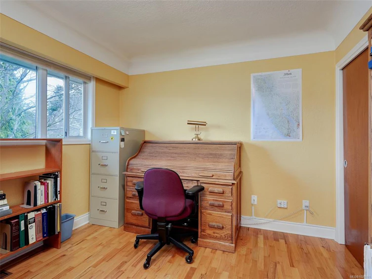 3911 Dawe Road, Saanich, BC, V8N 4H5 - 12