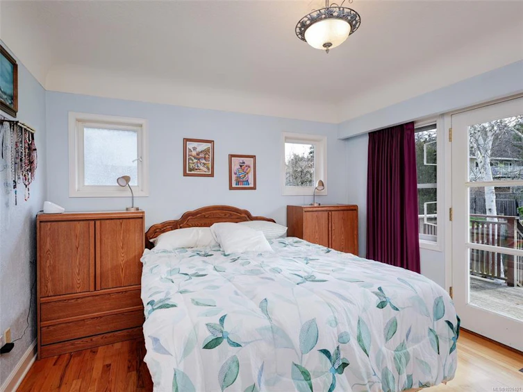 3911 Dawe Road, Saanich, BC, V8N 4H5 - 8