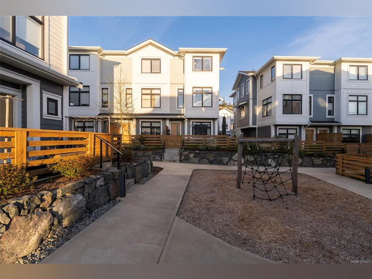 46-255 Caspian Drive, Colwood, BC, V9C 0R9 - 32