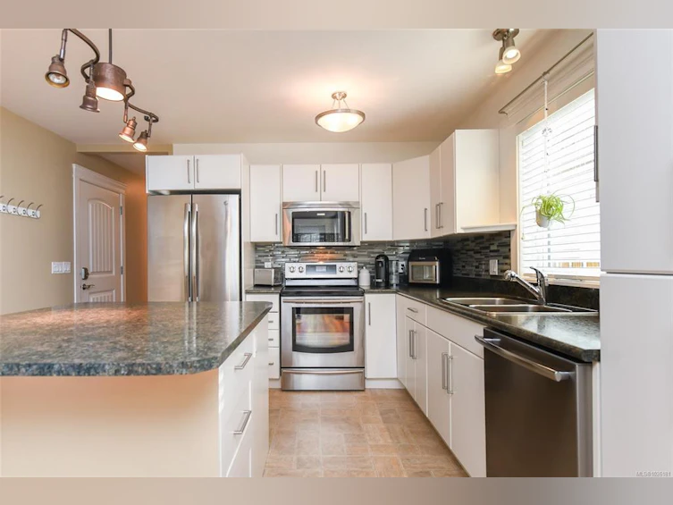 153-4714 Muir Road, Courtenay, BC, V9N 8Z6 - 13