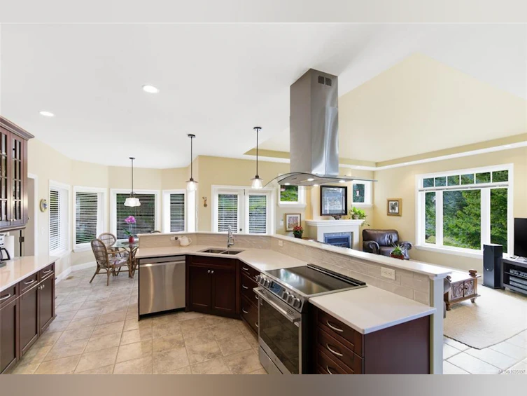 3355 Rockhampton Road, Fairwinds, BC, V9P 9H5 - 3