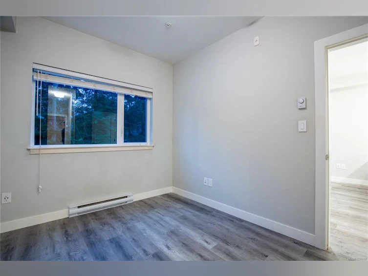 212-20 Barsby Avenue, Nanaimo, BC, V9R 0K4 - 12