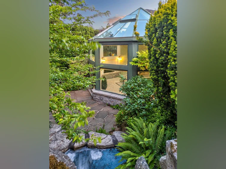 3445 Beach Drive, Oak Bay, BC, V8R 6M6 - 84