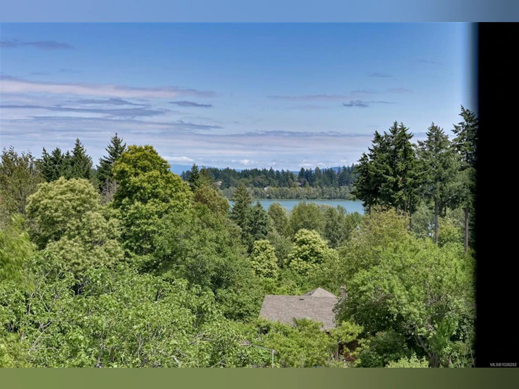 5489 Forest Hill Road, Saanich, BC, V9E 2A8 - 37