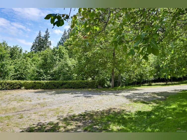 5489 Forest Hill Road, Saanich, BC, V9E 2A8 - 54