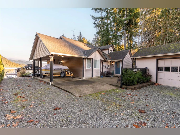 7247 Walton Road, Honeymoon Bay, BC, V0R 1Y0 - 59