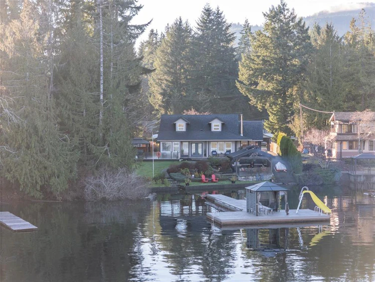 7247 Walton Road, Honeymoon Bay, BC, V0R 1Y0 - 63