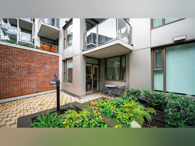 301-1628 Store Street, Victoria, BC, V8W 0H1 - 24