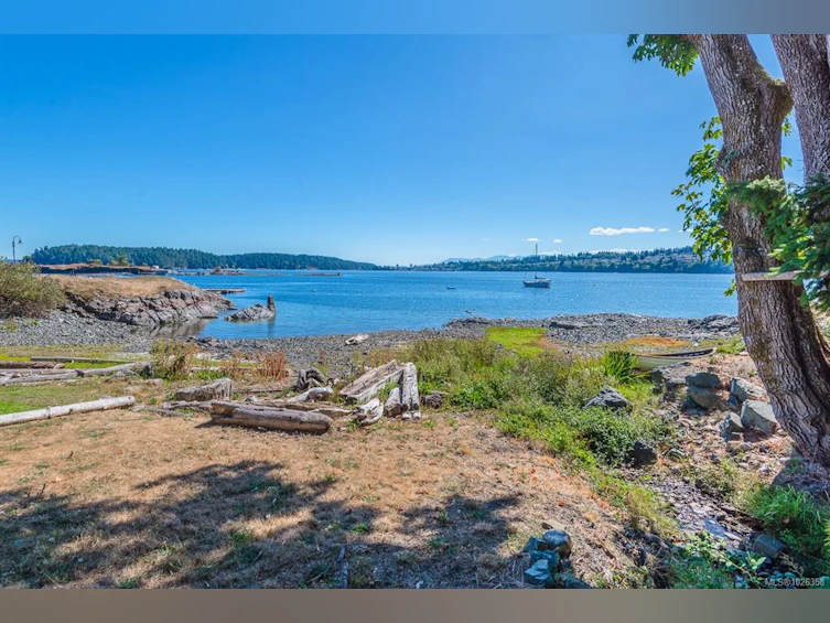 3026 Waterstone Way, Nanaimo, BC, V9T 6S8 - 4