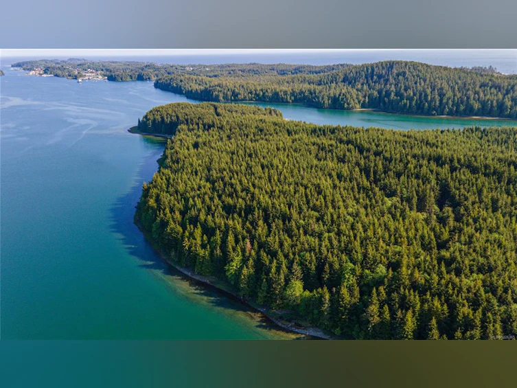 SL2 Kvarno Island, Ucluelet, BC, V0R 3A0 - 3