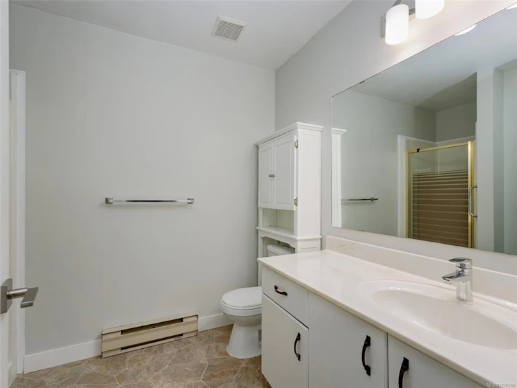 21-4125 Interurban Road, Saanich, BC, V8Z 4W8 - 14
