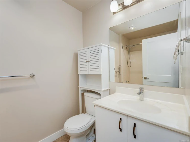 21-4125 Interurban Road, Saanich, BC, V8Z 4W8 - 16