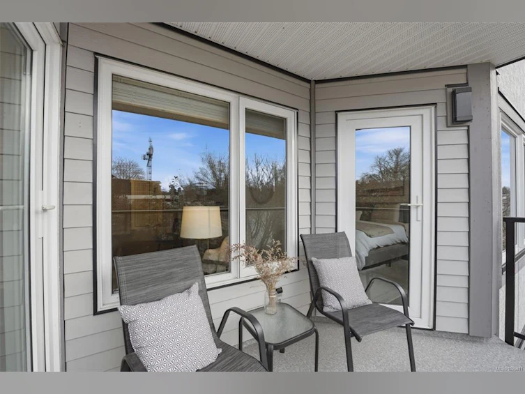 302-1121 Oscar Street, Victoria, BC, V8V 2X3 - 18