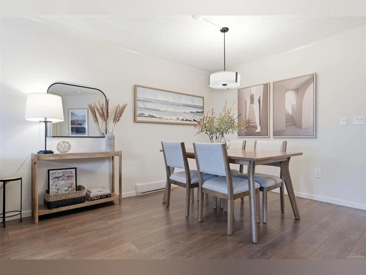 302-1121 Oscar Street, Victoria, BC, V8V 2X3 - 8