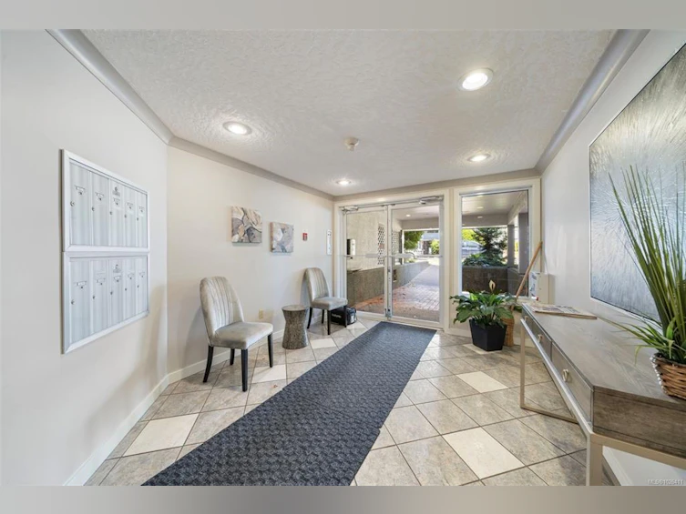 302-1121 Oscar Street, Victoria, BC, V8V 2X3 - 21