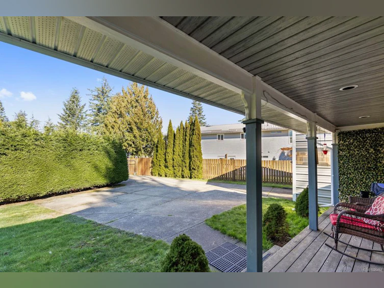 1420 15th Street, Courtenay, BC, V9N 2C2 - 4