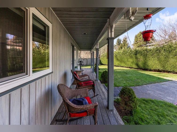 1420 15th Street, Courtenay, BC, V9N 2C2 - 5