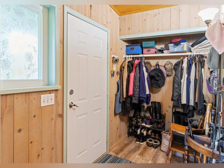 1420 15th Street, Courtenay, BC, V9N 2C2 - 6