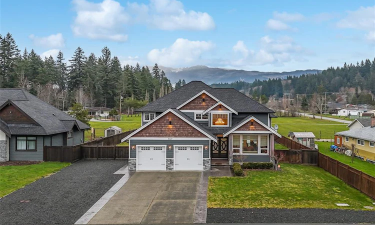 5327 Otter Place