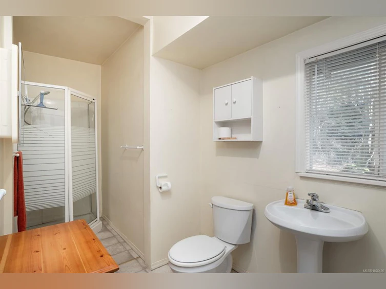 1183-1193 Hillgrove Road, North Saanich, BC, V8L 5R8 - 17