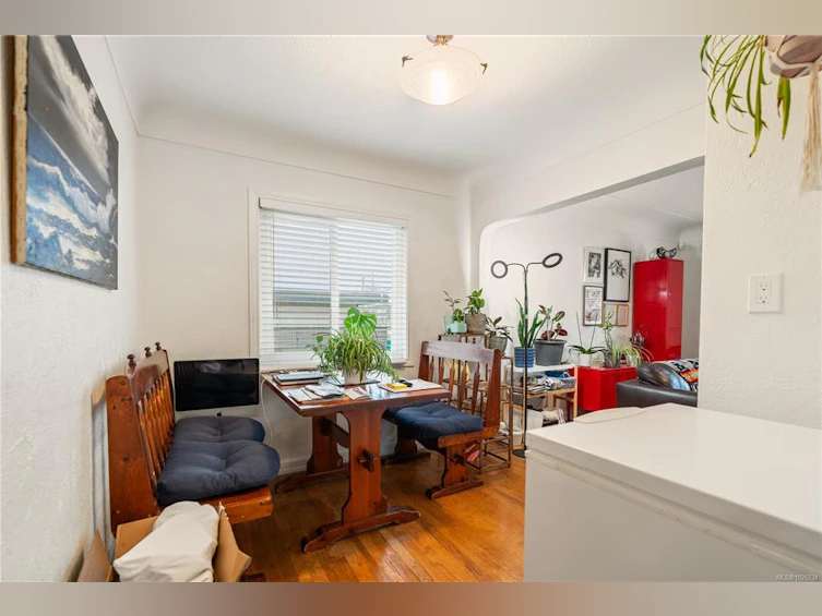 3031 Washington Avenue, Victoria, BC, V9A 1P7 - 6