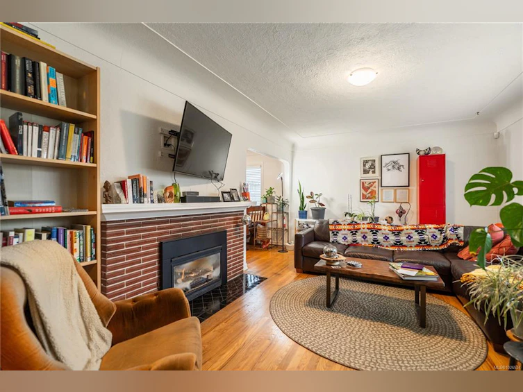 3031 Washington Avenue, Victoria, BC, V9A 1P7 - 9