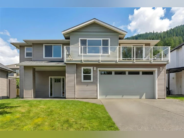 127 Ray Knight Drive, Ladysmith, BC, V9G 0B8