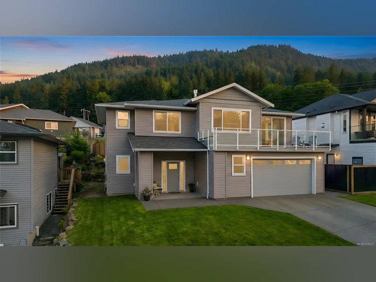 127 Ray Knight Drive, Ladysmith, BC, V9G 0B8 - 3