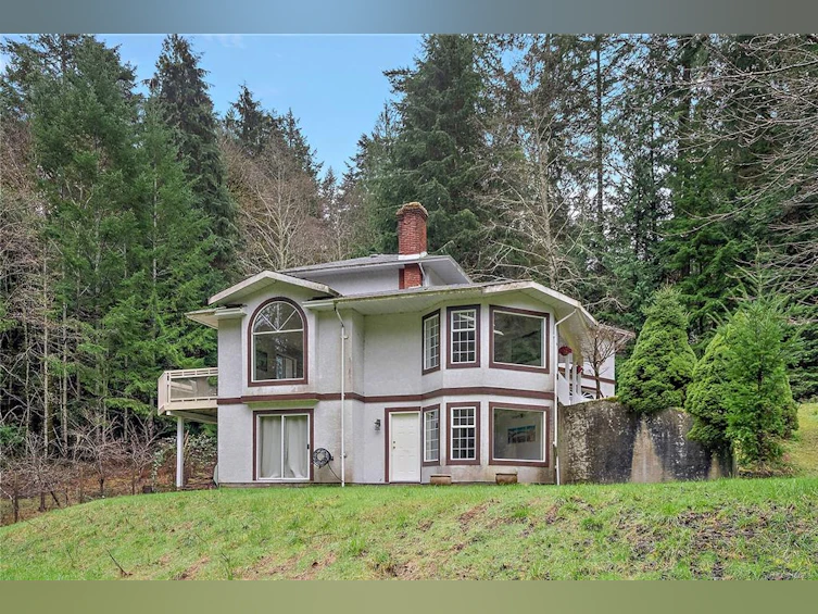 5805 East Sooke Road, Sooke, BC, V9Z 1B3