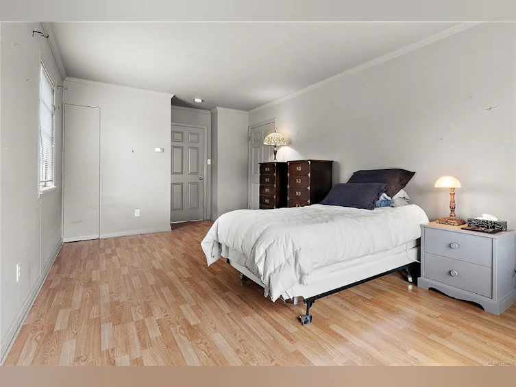 1806 Feltham Road, Saanich, BC, V8N 4R8 - 20