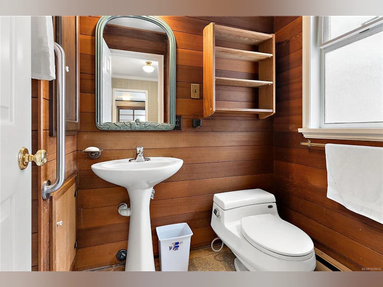 1806 Feltham Road, Saanich, BC, V8N 4R8 - 21