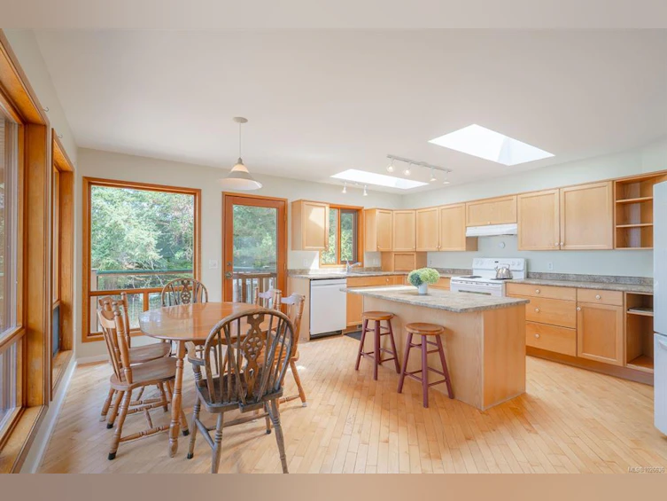 150 Jenkins Road, Salt Spring Island, BC, V8K 2M9 - 13