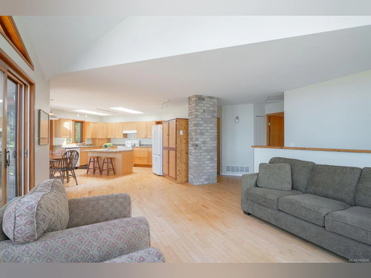 150 Jenkins Road, Salt Spring Island, BC, V8K 2M9 - 12