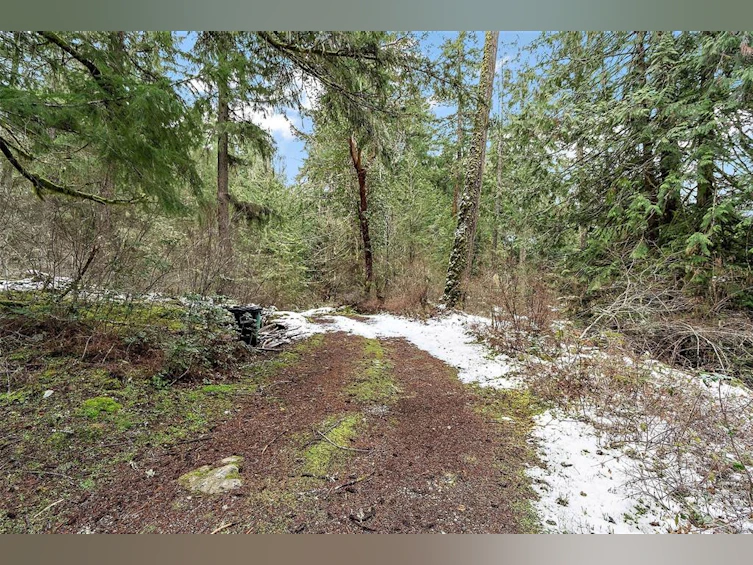1894 Lakewood Road, Shawnigan Lake, BC, V9B 6B1 - 21