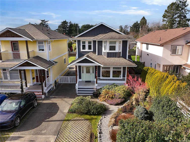 486 Foster Street, Esquimalt, BC, V9A 6R7 - 2