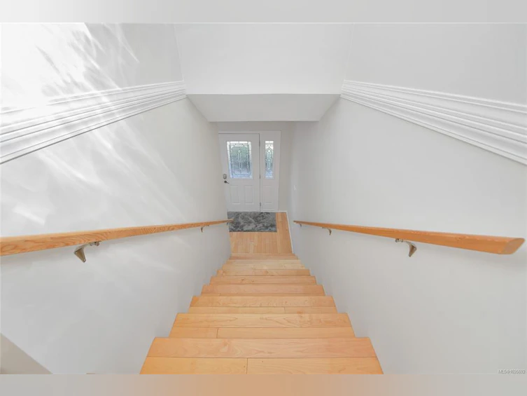 486 Foster Street, Esquimalt, BC, V9A 6R7 - 47