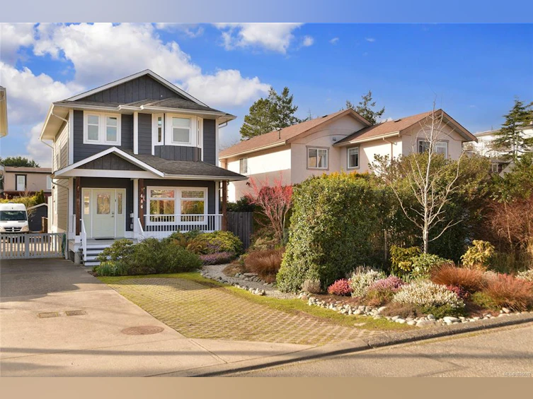 486 Foster Street, Esquimalt, BC, V9A 6R7 - 82