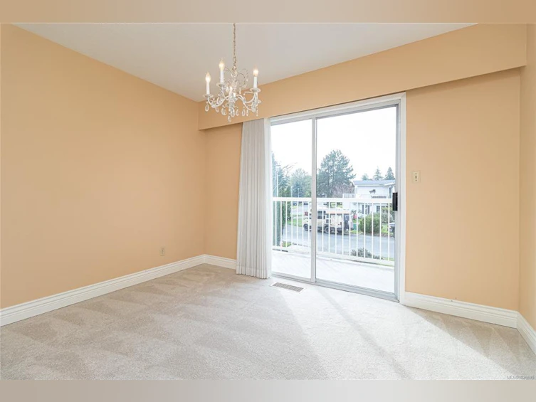 2320 Hazelton Place, Saanich, BC, V8N 5C3 - 7