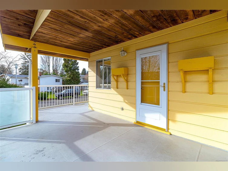 2320 Hazelton Place, Saanich, BC, V8N 5C3 - 35
