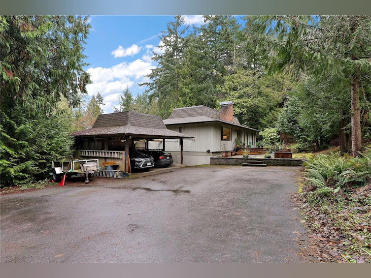 1166 Cloake Hill Road, North Saanich, BC, V8L 5K2 - 37
